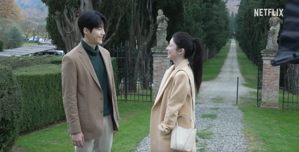 이 사랑 통역이 되나요 이탈리아 토스카나 발도르차 평원 & 사이프러스 길 (Val d'Orcia + Viale di Cipressi) 출처 넷플릭스 티저영상