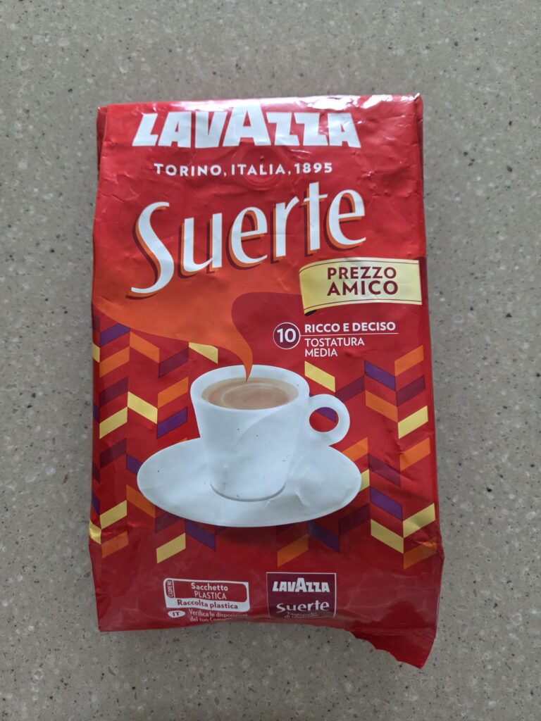 이탈리아 커피 로스팅 브랜드 라바짜